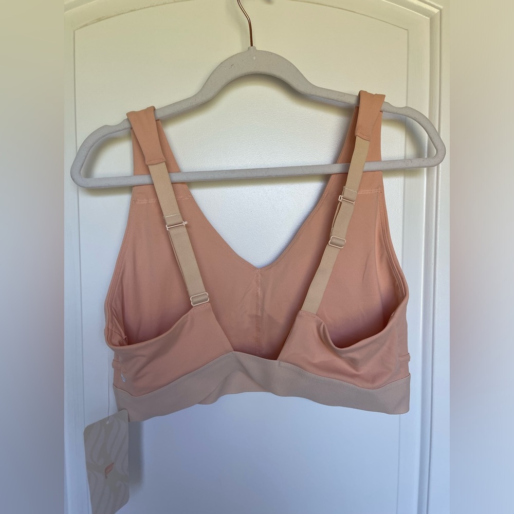 Fabletics Sports Bra - Picture 3 of 3